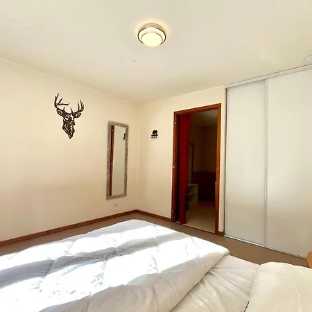 Apartment Bright In Near *